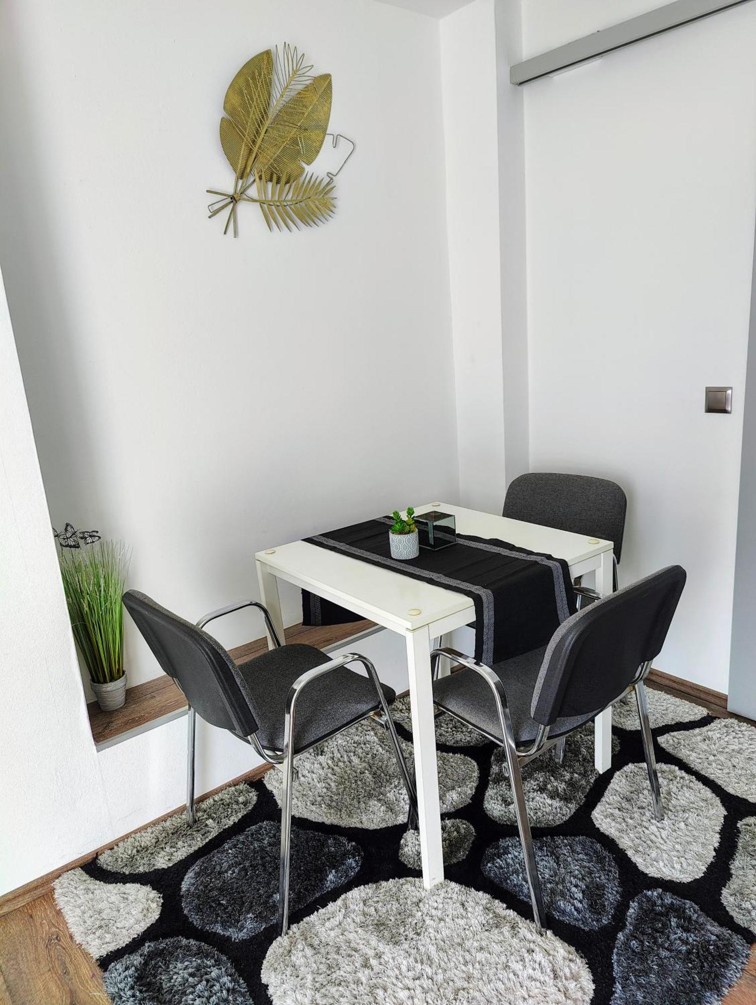 Modern Cozy Apartment, Green Neighborhood, Good Connectivity Duisburg Exterior photo